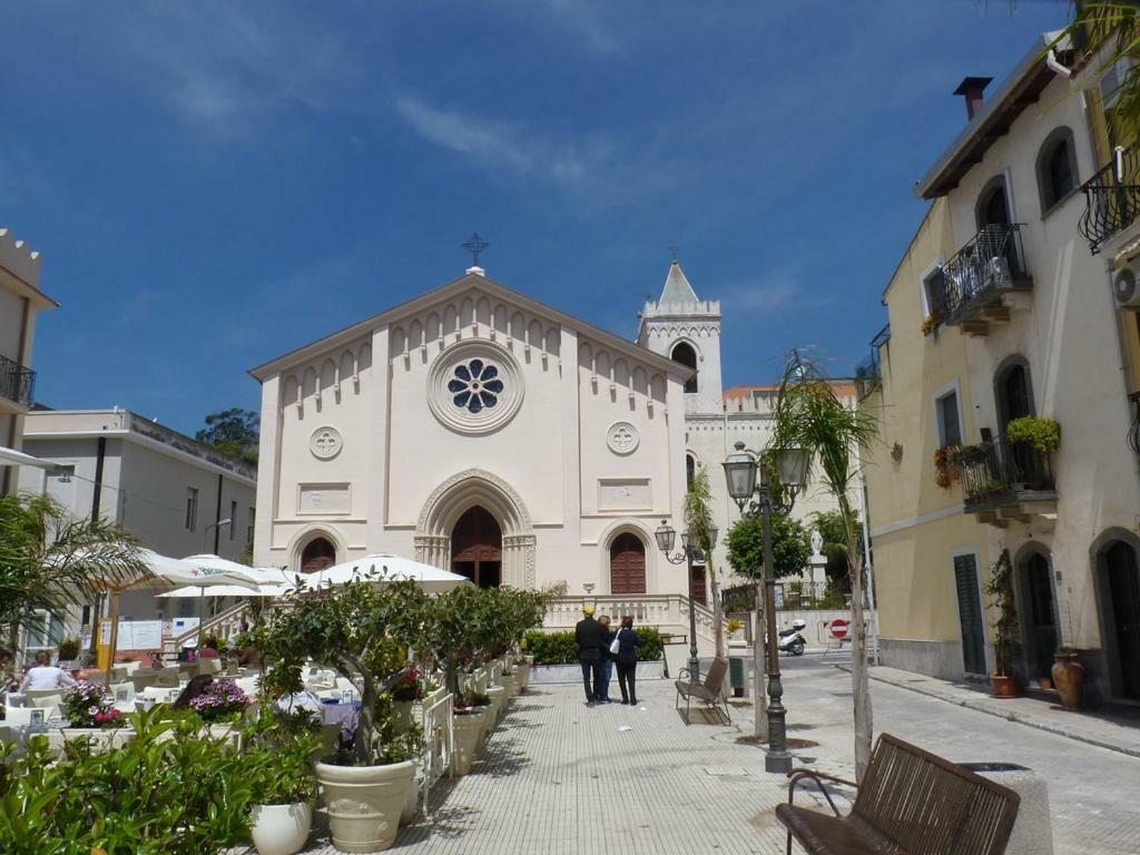 Poggio Del Sole Apartment Letojanni Exterior photo